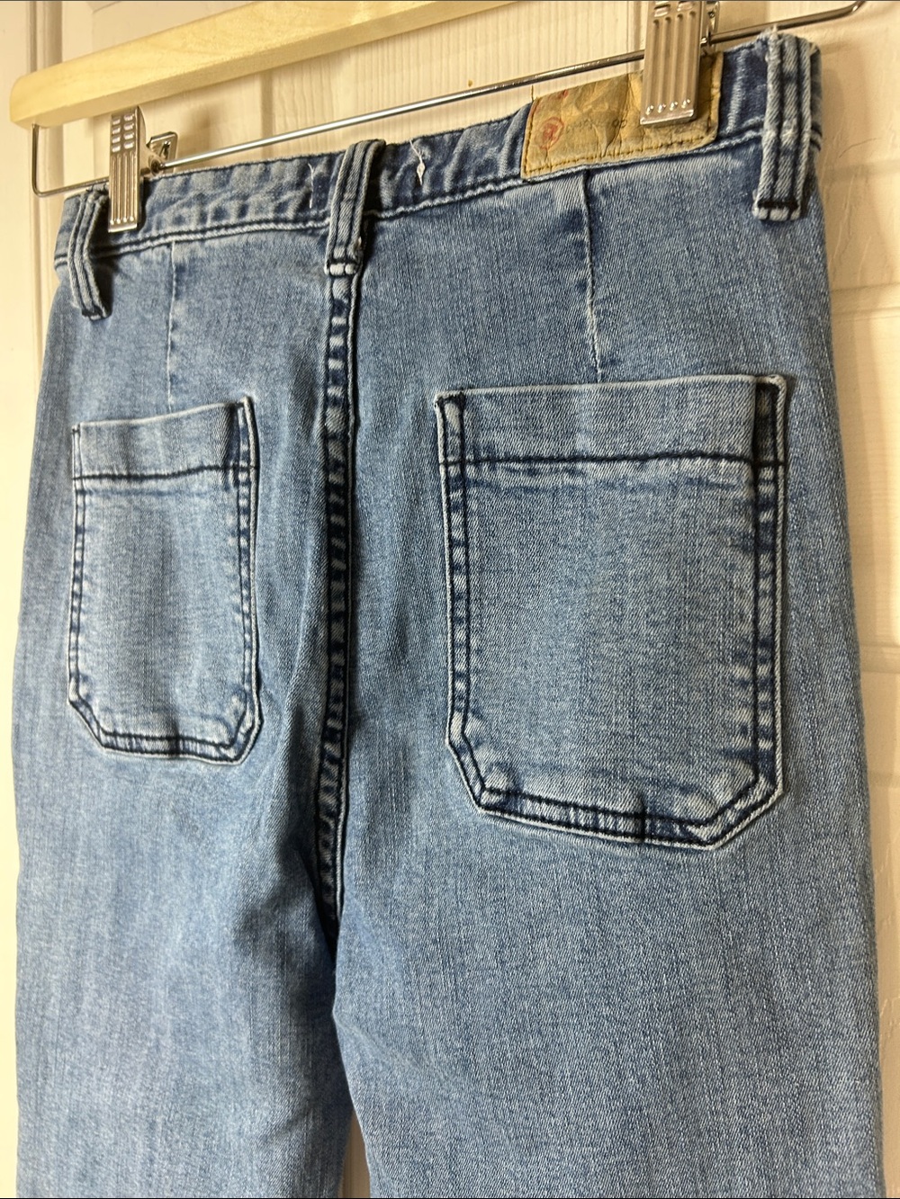 Redmango Sense High Waisted Flare Jeans Patch Pockets Retro Light Wash Size S